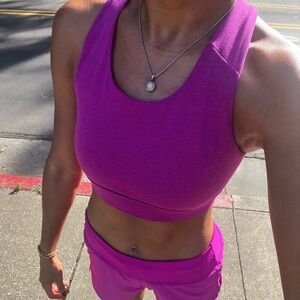 *NEW WITH TAGS* Brooks 3 pocket bra